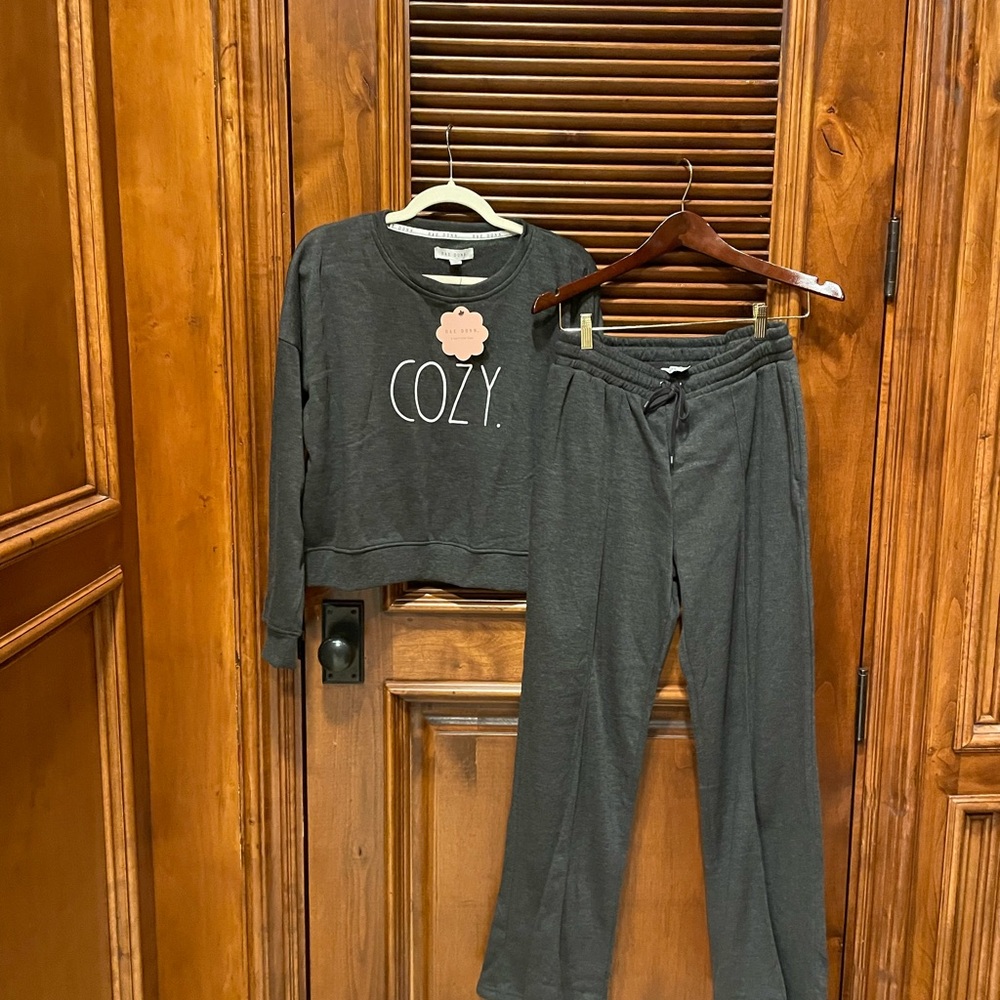 RAE DUNN 2 piece 
Women's "COZY" Long Sleeve Top and Joggers Charcoal Gray